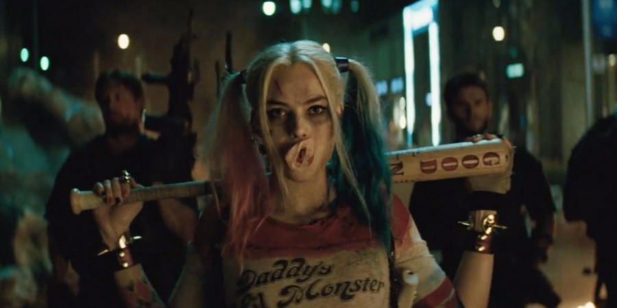 Margot robbies harley quinn suicide squad 1
