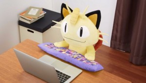 Pokemon coussin pc evoli pikachu miaouss 20 3