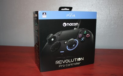Image d'illustration pour l'article : Test Manette Nacon Révolution Pro Gaming - Un soucis de palettes ?