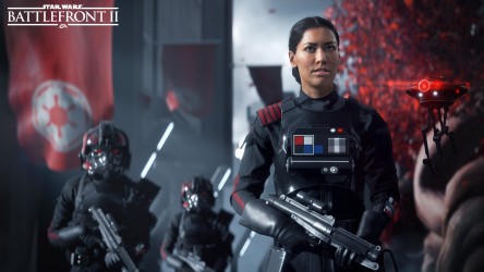 Image d'illustration pour l'article : Star Wars Battlefront II : Images, écran scindé sur consoles et une figurine