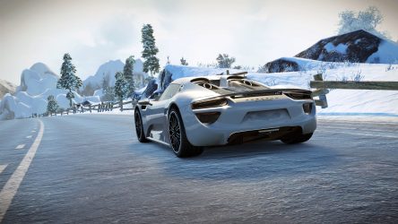 Image d'illustration pour l'article : Gear.Club Unlimited 2 sur la grille de départ avec son trailer de lancement