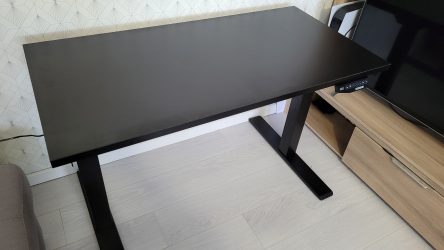Image d'illustration pour l'article : Test Flexispot EB2 - Le meilleur rapport qualité/prix pour un bureau assis-debout ?