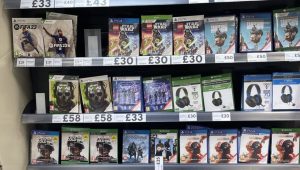 Image d'illustration pour l'article : Tesco, une grande chaîne de magasins britannique, abandonne la vente de jeux physiques au Royaume-Uni