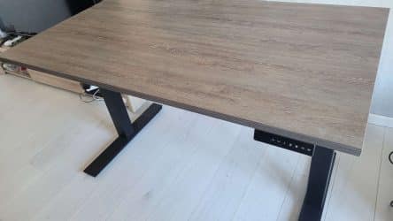 Image d'illustration pour l'article : Test YourDesk - Le bureau assis-debout motorisé à la française