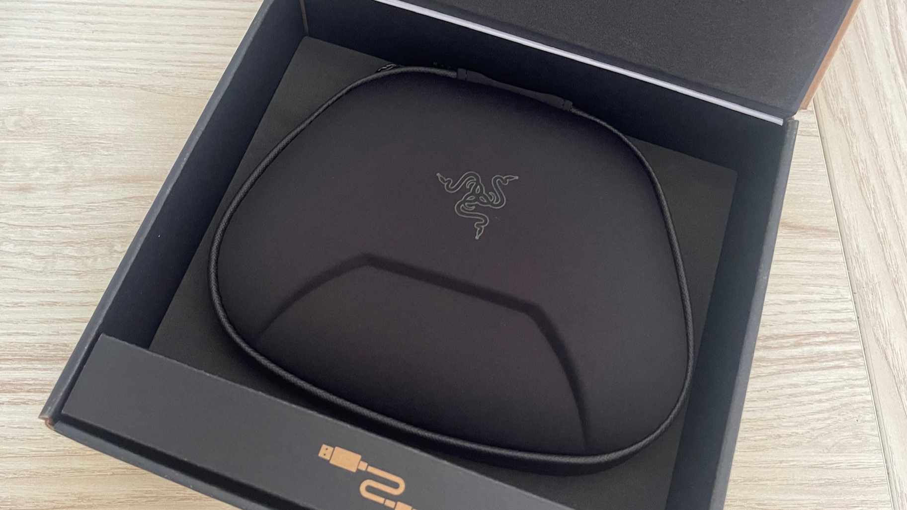 Razer wolverine v3 pro 5 5