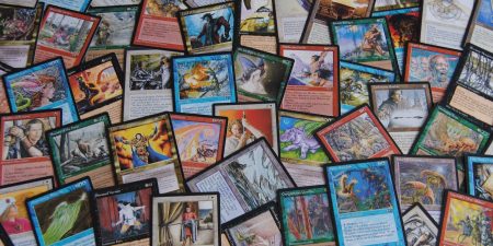 Image d\'illustration pour l\'article : Quel jeu de cartes à jouer et à collectionner (ou TCG) commencer en 2025 ?