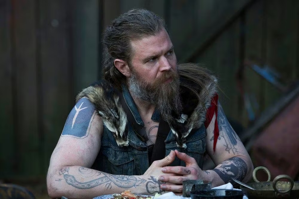 Ryan hurst 1