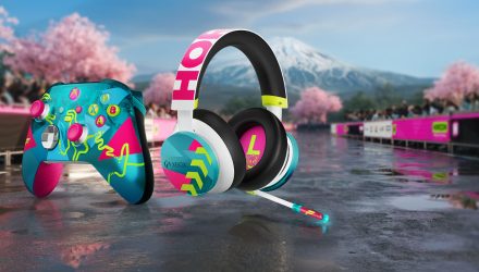 Image d\'illustration pour l\'article : Xbox dévoile une manette et un casque aux couleurs très vives de Forza Horizon 6