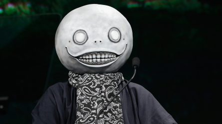 Yoko Taro (NieR) dit avoir déjà accompli ses rêves dans sa carrière et continue de développer des jeux pour sa santé mentale